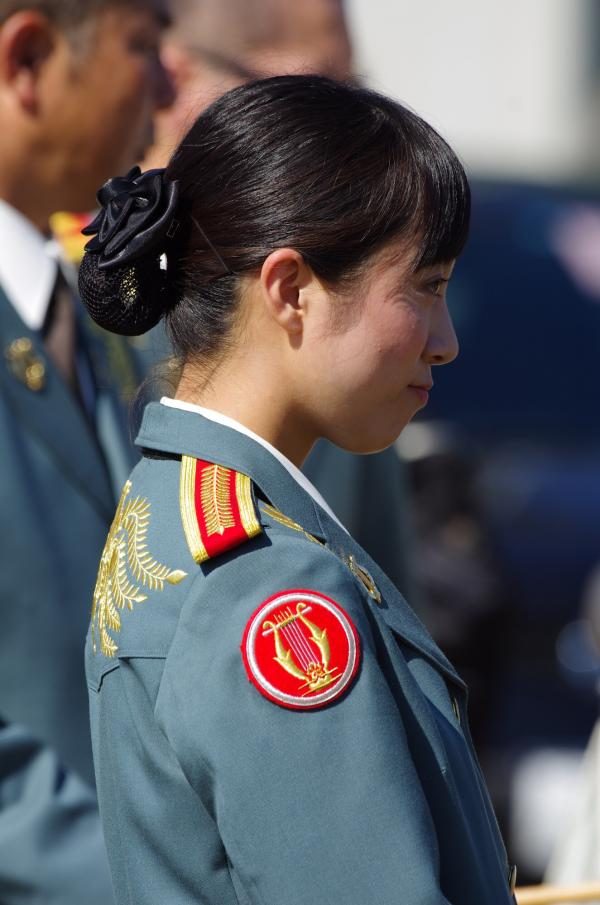 かわいすぎる女性自衛隊員が発見されるｗｗ横顔が美しすぎるｗｗ（画像）