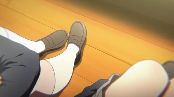 【朗報】靴ずれで悩んでいる人必見！！100均で売っている商品で劇的に改善するらしい！！