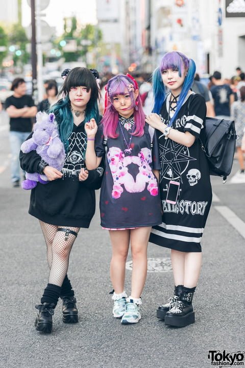 【魔界】東京にはこんな人たちが街を歩いているらしいｗｗｗｗｗｗｗｗ （※画像あり）