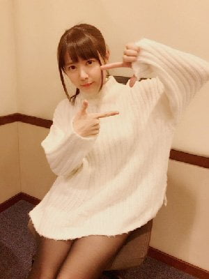 黒ストッキングがセクシーすぎる美人声優のツイートｗｗｗ（画像）