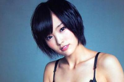 【画像】山本彩ってこんなお●ぱい大きかったんか！！！