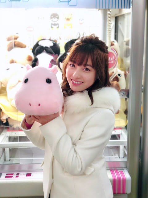 【悲報】無修正の橋本環奈さん。修正済みのAKBメンバーでも勝ち目が無い・・・！ （※画像あり）
