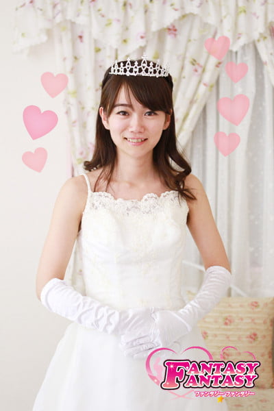 元セクシー女優・ほしのあすかさん(31)と本物の結婚式イベント！　募集人数：3名様限定　金額：35万円wwwwwwwwww