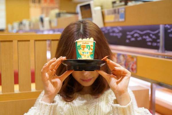 食欲旺盛なセクシー女優がかわいすぎるｗｗｗ（画像）