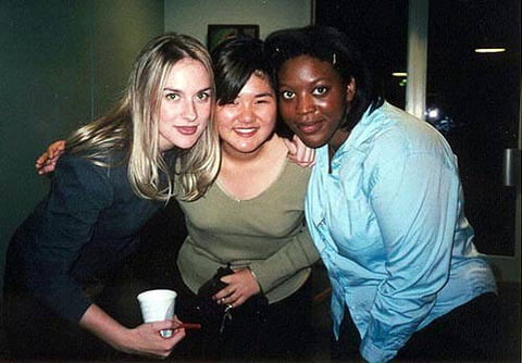 【悲報】白人様「アジアの女と白人の女を比べてみた結果ｍｍｍｍｍｍｍｍｍｍ」 （※画像あり）