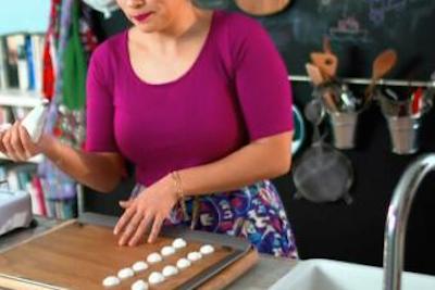 【画像】NHKで外人のお●ぱいが強調されてる件ｗｗｗｗｗｗｗｗｗｗｗｗｗ