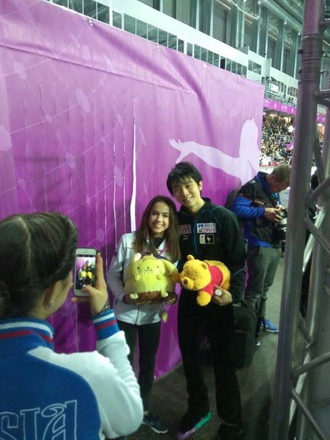 【悲報】なんJ民が大嫌いな羽生結弦さん、ロシア美女にモテモテ （※画像あり）