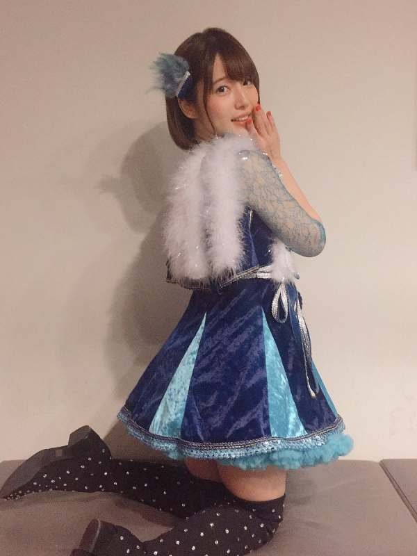 美人声優・内田真礼、セクシーすぎる衣装を着てしまうｗｗｗ（画像）