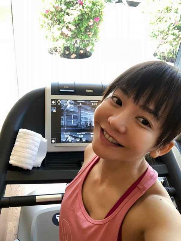 華原朋美のタンクトップ姿、セクシーすぎるｗｗｗ（画像）