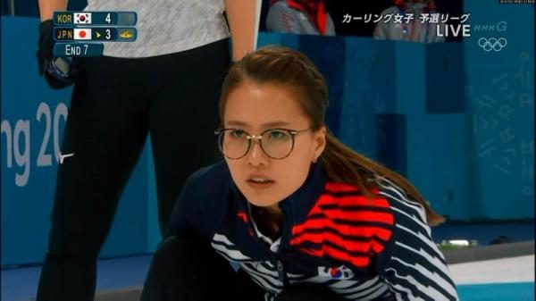 美少女メガネの韓国人カーリング選手ｗｗｗ（画像）