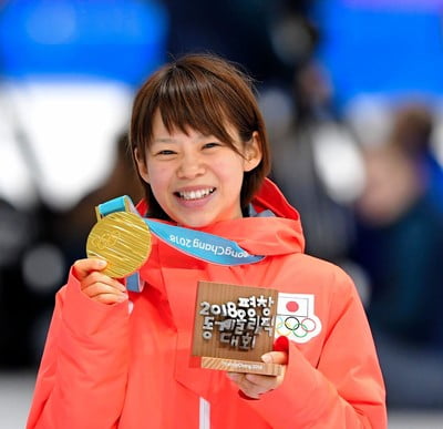 【驚愕】金メダル2個・高木菜那に贈られる「報奨金」の総額がガチですげえええええええええええええ