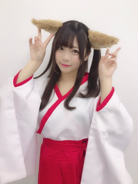 ミニスカの可愛い巫女さんが見つかる （※画像あり）