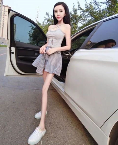 【画像】15歳で体重20㎏　妖精のような美少女　花粉や花の蜜を食べる