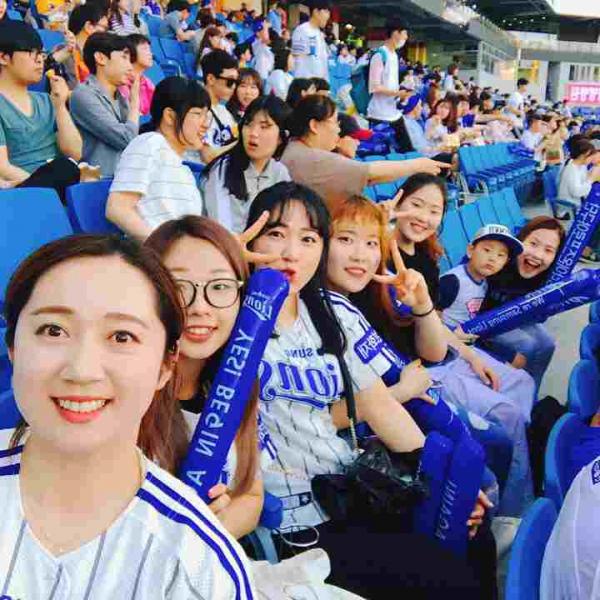韓国の美少女カーリング女子が仲良さそうにしてる画像が発見されるｗｗこれは癒やされるねｗｗｗ（画像）