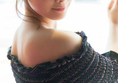 【画像】橋本環奈の最新グラビアの色気がガチでハンパねええええええええええええええ