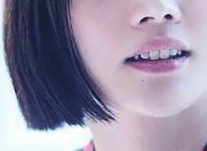 【画像】歌手ＹＵＩ(31)の現在がなんかヤベえええええええええええええええええ