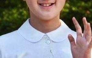 【画像】愛子さま(14)と佳子さま(14)の比較がなんかヤベええええええええええええええええ