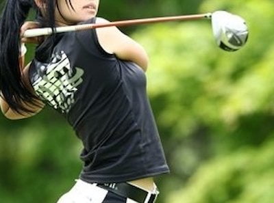 【画像】ミニスカートでゴルフしちゃう女子ゴルファー、シコリティ高すぎだろｗｗｗｗｗｗｗｗｗｗ