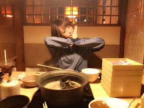 セクシー女優・桃乃木かなさん、しゃぶしゃぶで豪遊する （※画像あり）