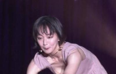 【画像】吉岡里帆さん、叩かれまくった結果 徐々に脱ぎ始めるｗｗｗｗｗｗｗｗｗｗｗｗｗ