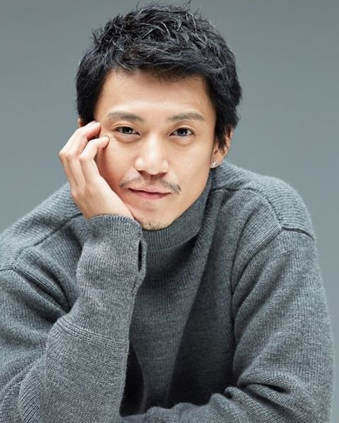 【悲報】小栗旬さん、ハゲるｗｗｗｗｗｗｗｗｗｗｗ （※画像あり）