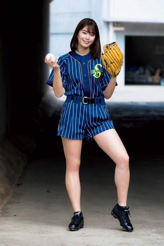 稲村亜美さんの太ももｗｗｗ太すぎてワロタｗｗｗ（画像）