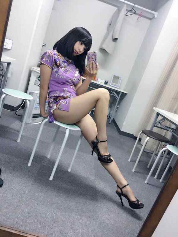 セクシーすぎるチャイナ服の美少女、発見されるｗｗｗ（画像）