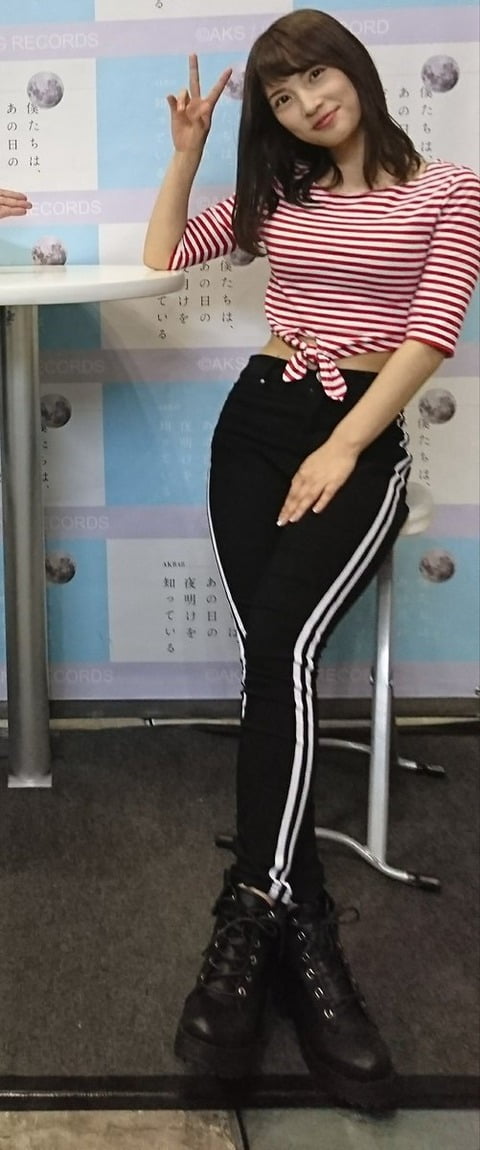 AKB佐藤杏樹さんがスタイル抜群な件 （※画像あり）