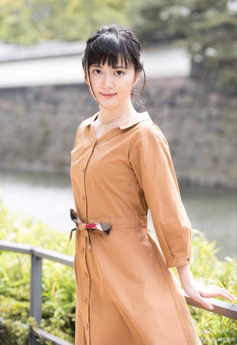 【将棋】美人棋士「将棋界のまゆゆ」香川愛生、噂の「スカートまくり上げ戦法」の真相語る（※画像あり）