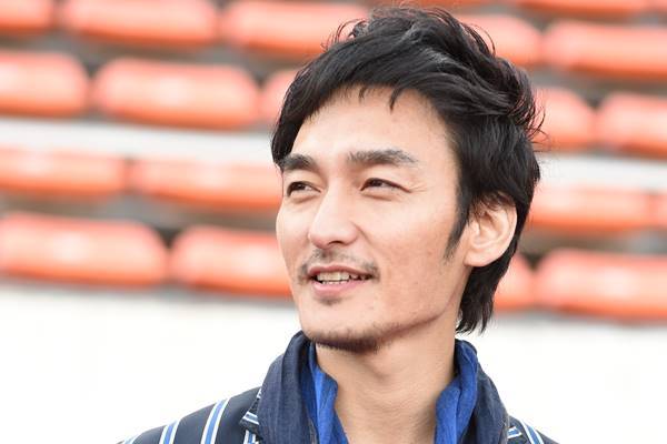 【衝撃】六本木で目撃された元SMAP・草彅剛がなんかヤベえええええええええええええええ