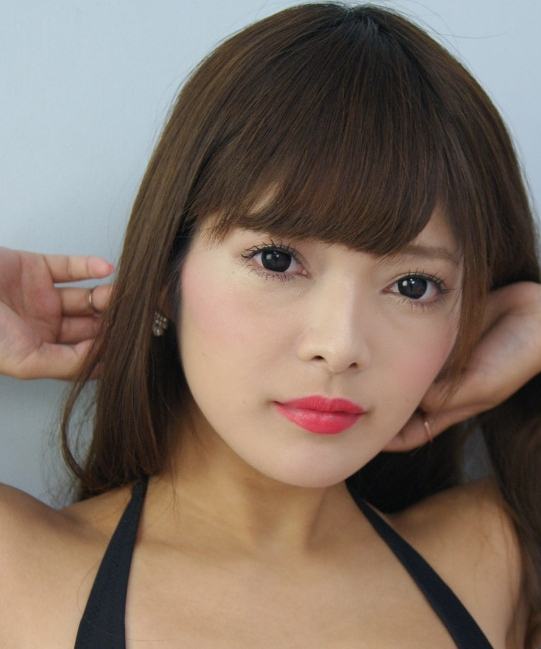 白石麻衣に激似の美少女、発見されてしまうｗｗｗ（画像）