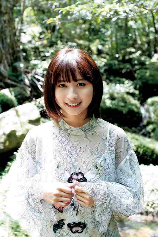 中国人ガッキーこと栗子、グラビアに挑戦してしまうｗｗかわいすぎｗｗ（画像）