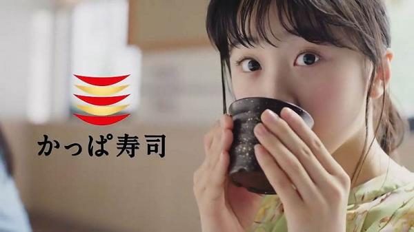 本田望結のお寿司の食べ方、セクシーすぎるｗｗｗ（画像）