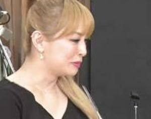 【画像】浜崎あゆみのお●ぱいが超巨乳で爆発しそうｗｗｗｗｗｗｗｗｗｗｗｗｗ