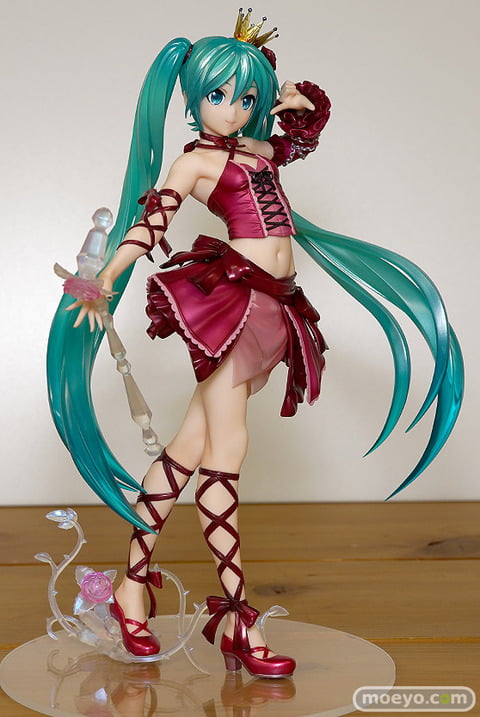 初音ミクさんのフィギュアがセクシーすぎると話題に！！！ （※画像あり）