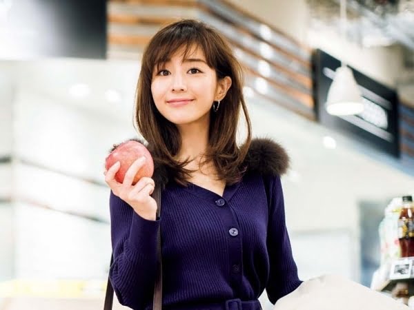 【画像】田中みな実の「たわわに実ったお●ぱい」をご堪能下さい