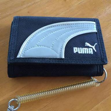 35歳でこういう財布使ってるんだけどどう思う？ （※画像あり）