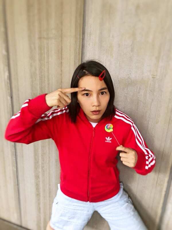 ジャージで能年玲奈さんがはしゃいでいてかわいいｗｗｗ（画像）