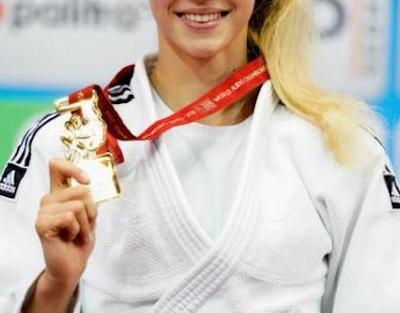 【画像】美少女柔道家(17)がガチでエ□可愛すぎる！谷亮子抜いて史上最年少Ｖ