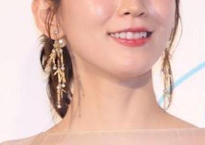 【最新画像】吉岡里帆さん(32)、透け透けドレスで登場！乳がヤベえええええええええ
